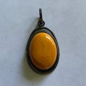 Butterscotch Amber Pendant